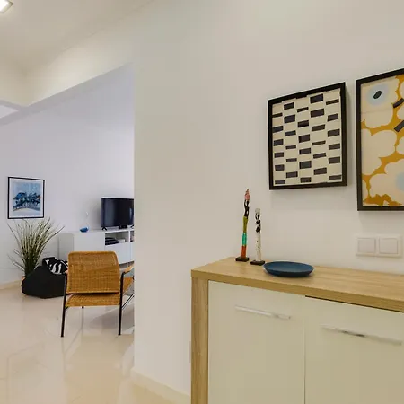 Charming 3 Bedroom Close To Historic Center-lagos Apartamento *