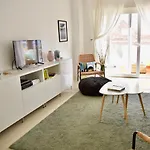 Charming 3Br Apartment In Lagos Yourlagosstay *